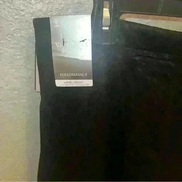 Victoria Secret High Rise performance leopard print mesh leggings 7/8 length NWT - Picture 9 of 10